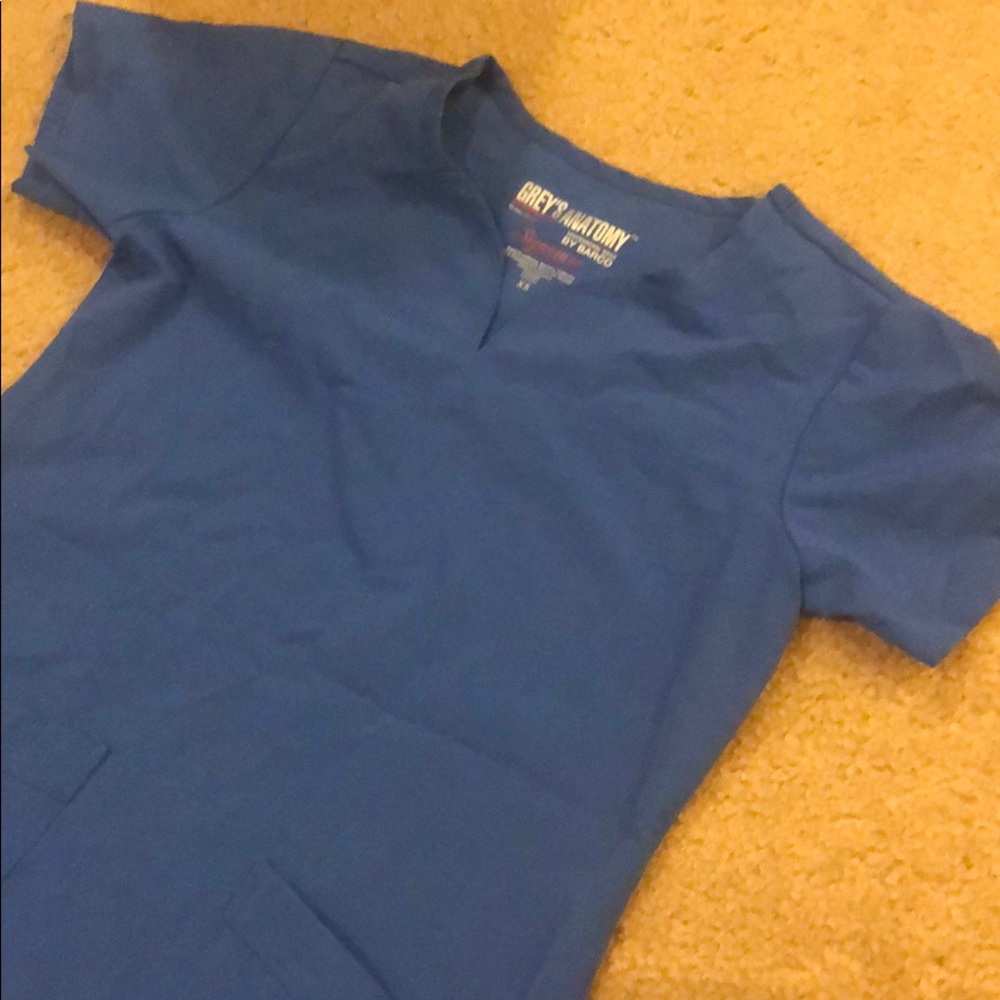 Greys anatomy by barco scrub top xs